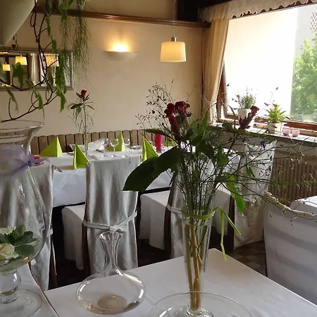 Privathotel Garni Zur Freystatt Am Wasserschloss