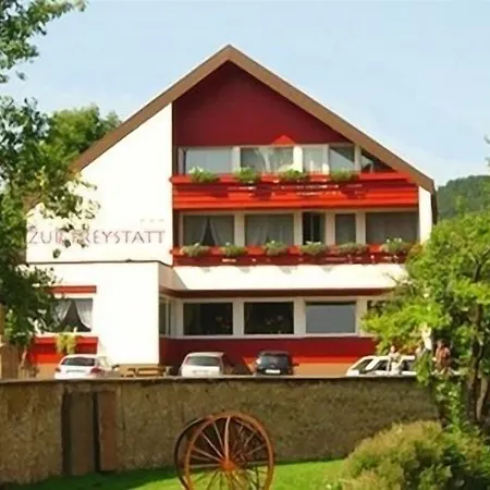 Hotel Privathotel Garni Zur Freystatt Am Wasserschloss Glatt