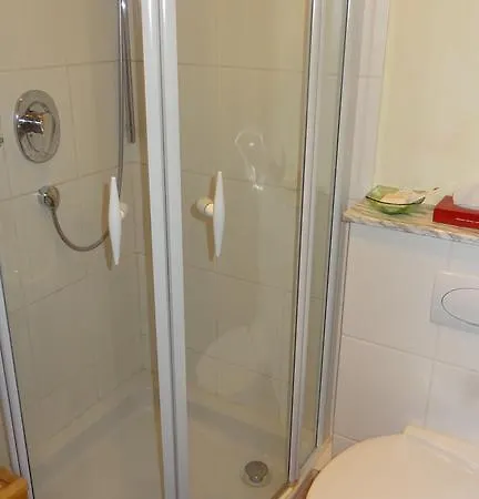 Privathotel Garni Zur Freystatt Am Wasserschloss 3*