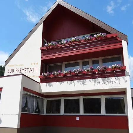 Privathotel Garni Zur Freystatt Am Wasserschloss Glatt